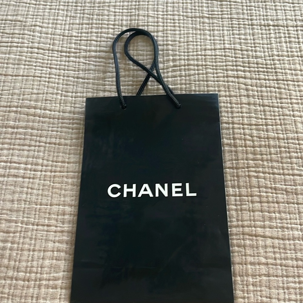 Chanel paper bag